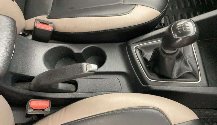 2019 Hyundai Elite i20 MAGNA PLUS 1.2, Petrol, Manual, 38,153 km, Gear Lever