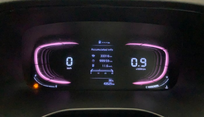 2022 KIA CARENS PRESTIGE PLUS 1.4 PETROL 7 STR, Petrol, Manual, 43,517 km, Odometer Image