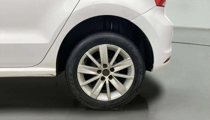 2015 Volkswagen Polo HIGHLINE1.2L, Petrol, Manual, 1,23,231 km, Left Rear Wheel