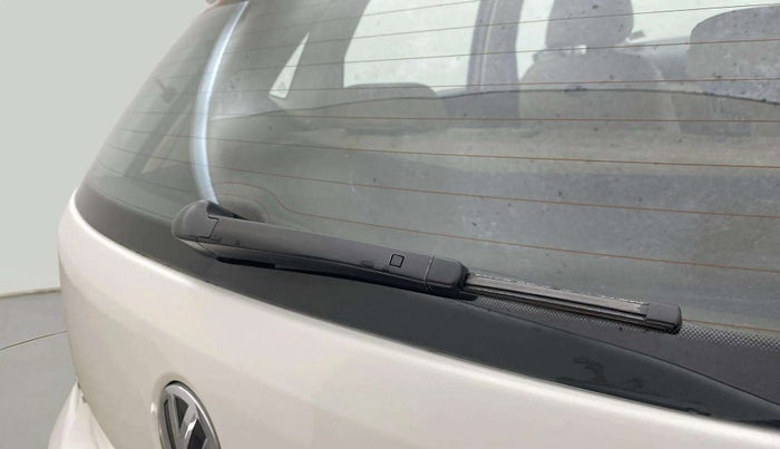 2016 Volkswagen Polo HIGHLINE1.2L, Petrol, Manual, 24,666 km, Rear Wiper