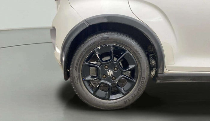 2017 Maruti IGNIS ALPHA 1.2 AMT, CNG, Automatic, 74,910 km, Right Rear Wheel