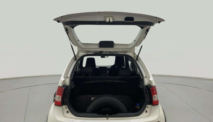 2017 Maruti IGNIS ALPHA 1.2 AMT, CNG, Automatic, 74,910 km, Boot Door Open