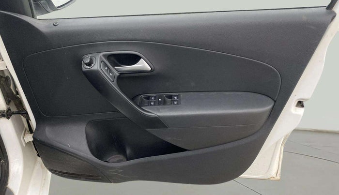 2018 Volkswagen Polo GT TSI AT, Petrol, Automatic, 74,449 km, Driver Side Door Panels Control