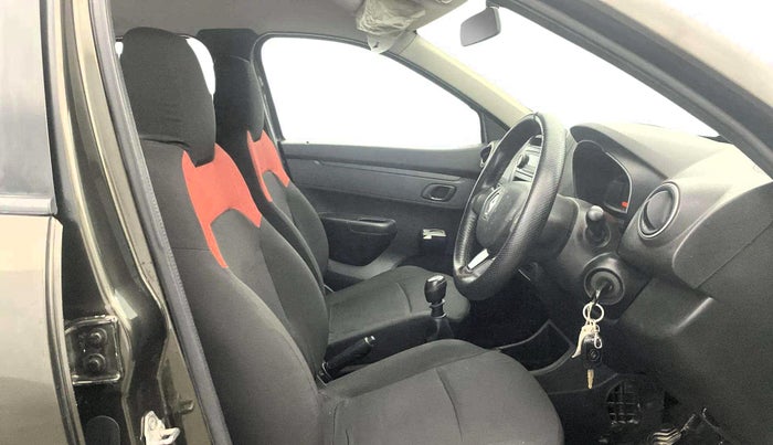 2017 Renault Kwid RXL, Petrol, Manual, 44,845 km, Right Side Front Door Cabin