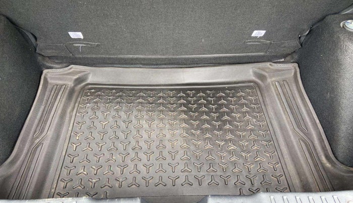 2023 Tata ALTROZ XM PLUS SUNROOF, Petrol, Manual, 13,051 km, Boot Inside