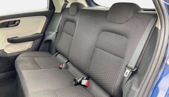 2023 Tata ALTROZ XM PLUS SUNROOF, Petrol, Manual, 13,051 km, Right Side Rear Door Cabin