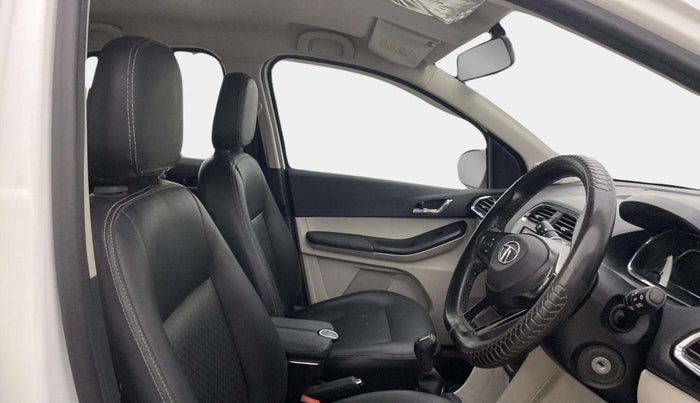 2022 Tata Tiago XZ PLUS CNG, CNG, Manual, 62,314 km, Right Side Front Door Cabin