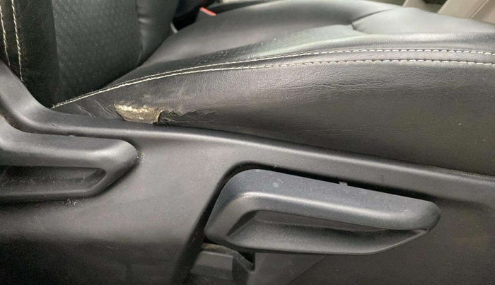 2022 Tata Tiago XZ PLUS CNG, CNG, Manual, 62,314 km, Driver Side Adjustment Panel