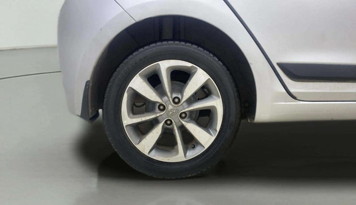 2017 Hyundai Elite i20 ASTA 1.2 (O), Petrol, Manual, 27,186 km, Right Rear Wheel