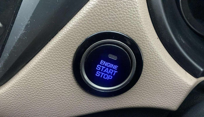 2017 Hyundai Elite i20 ASTA 1.2 (O), Petrol, Manual, 27,186 km, Keyless Start/ Stop Button