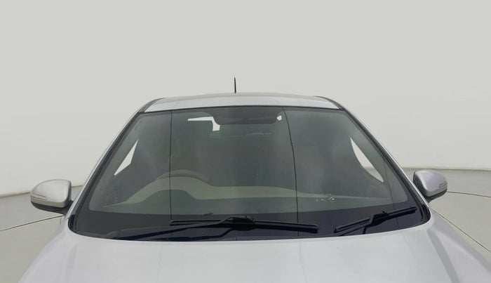 2017 Hyundai Elite i20 ASTA 1.2 (O), Petrol, Manual, 27,186 km, Front Windshield