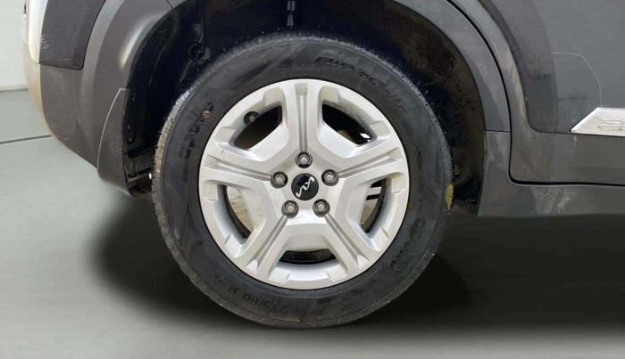 2023 KIA SONET HTK PLUS 1.0 IMT, Petrol, Manual, 12,765 km, Right Rear Wheel