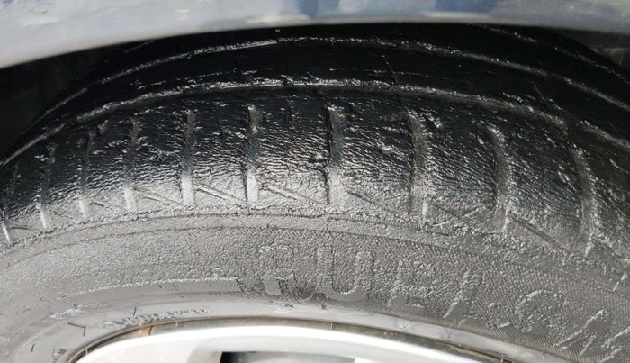 2019 Hyundai GRAND I10 NIOS MAGNA 1.2 KAPPA VTVT, Petrol, Manual, 46,716 km, Right Front Tyre Tread