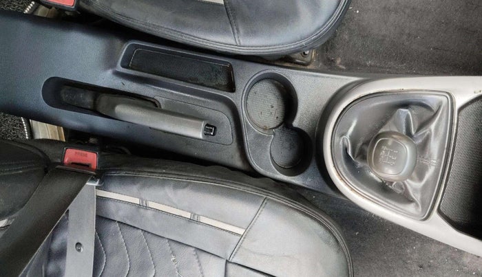 2019 Hyundai GRAND I10 NIOS MAGNA 1.2 KAPPA VTVT, Petrol, Manual, 46,716 km, Gear Lever