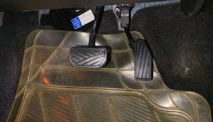 2018 Maruti Baleno ALPHA CVT PETROL 1.2, Petrol, Automatic, 32,613 km, Pedals