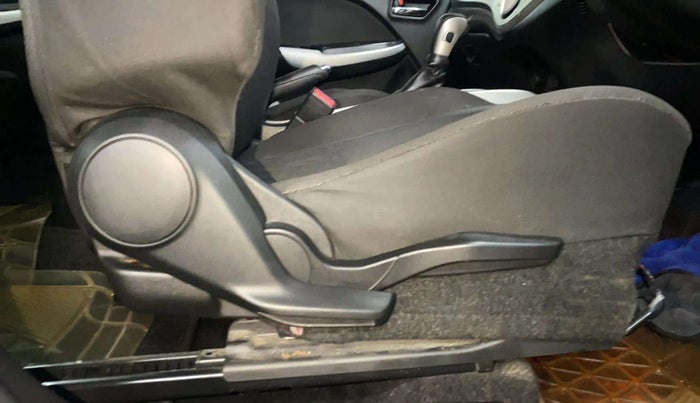 2018 Maruti Baleno ALPHA CVT PETROL 1.2, Petrol, Automatic, 32,613 km, Driver Side Adjustment Panel