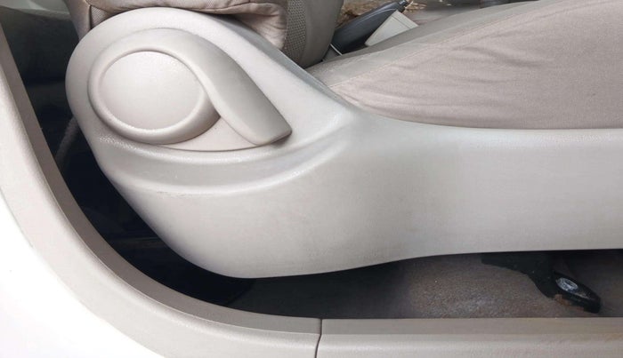 2012 Nissan Micra XV PETROL, Petrol, Manual, 70,906 km, Driver Side Adjustment Panel