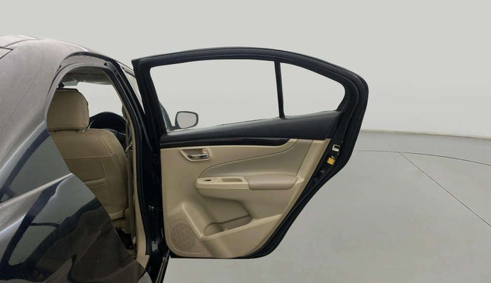 2017 Maruti Ciaz ZETA 1.4  MT PETROL, Petrol, Manual, 20,163 km, RHS Rear Door