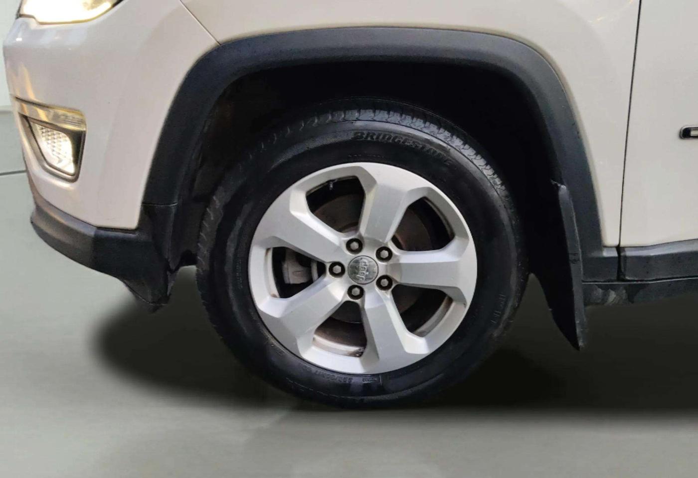 2017 Jeep Compass LONGITUDE (O) 2.0 DIESEL, Diesel, Manual, 73,140 km, Left Front Wheel
