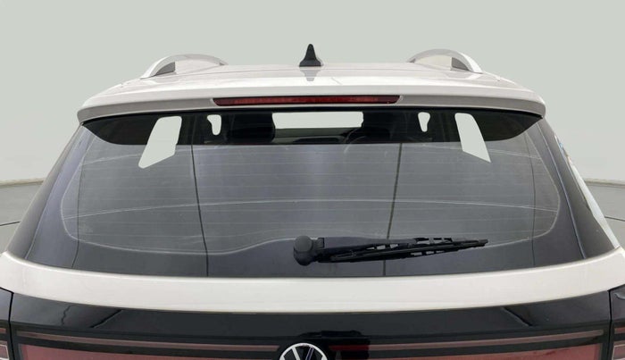2022 Volkswagen TAIGUN TOPLINE 1.0 TSI AT, Petrol, Automatic, 38,365 km, Rear Windshield