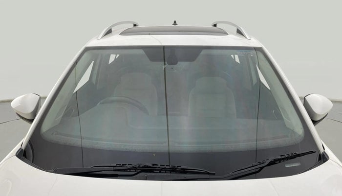 2022 Volkswagen TAIGUN TOPLINE 1.0 TSI AT, Petrol, Automatic, 38,365 km, Front Windshield
