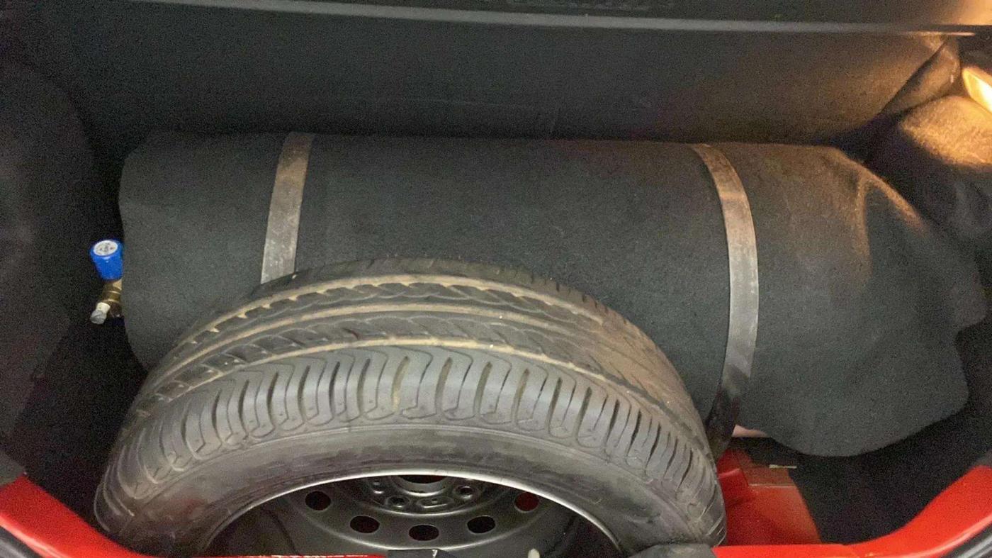 2017 Tata Tiago XZ PETROL, CNG, Manual, 92,529 km, Boot Inside