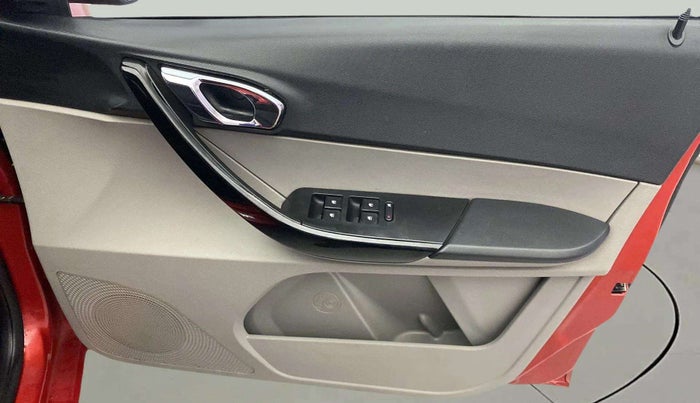 2017 Tata Tiago XZ PETROL, CNG, Manual, 92,453 km, Driver Side Door Panels Control