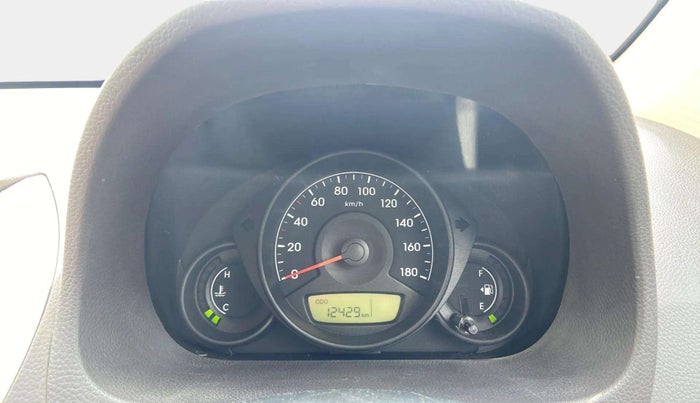 2015 Hyundai Eon ERA +, Petrol, Manual, 12,418 km, Odometer Image