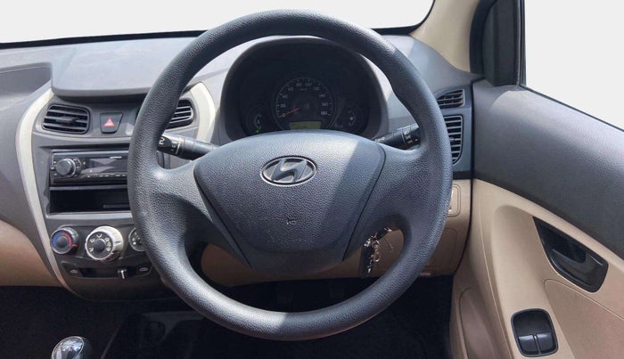 2015 Hyundai Eon ERA +, Petrol, Manual, 12,418 km, Steering Wheel Close Up