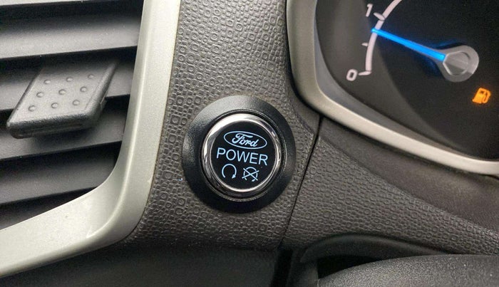 2013 Ford Ecosport TITANIUM 1.5L DIESEL (OPT), Diesel, Manual, 1,19,324 km, Keyless Start/ Stop Button
