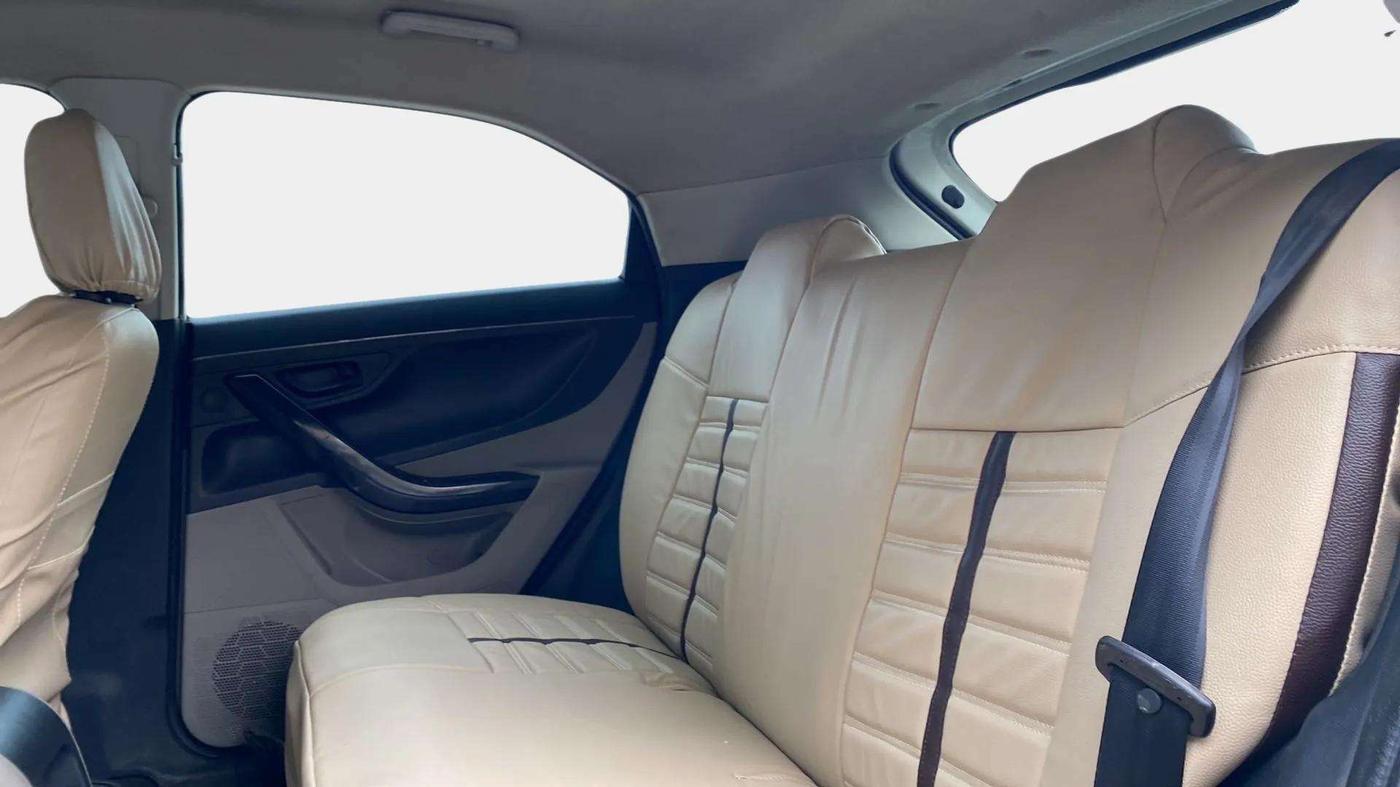 2018 Tata NEXON XM PETROL, Petrol, Manual, 57,883 km, Right Side Rear Door Cabin