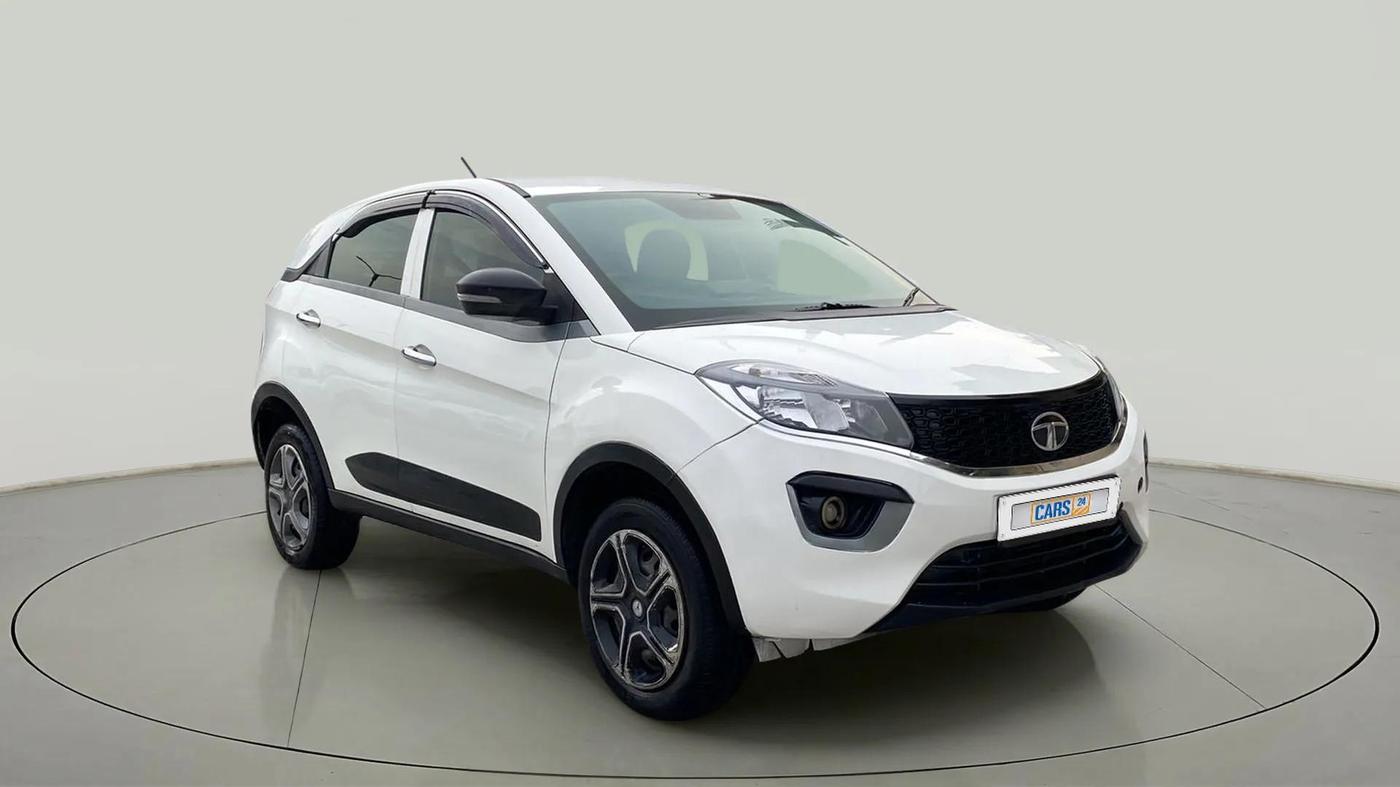 2018 Tata NEXON XM PETROL, Petrol, Manual, 57,883 km, SRP