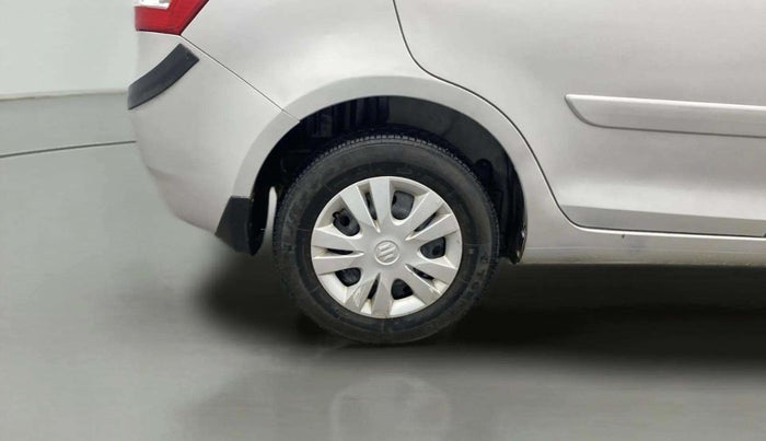 2013 Maruti Swift Dzire VDI, Diesel, Manual, 1,19,038 km, Right Rear Wheel