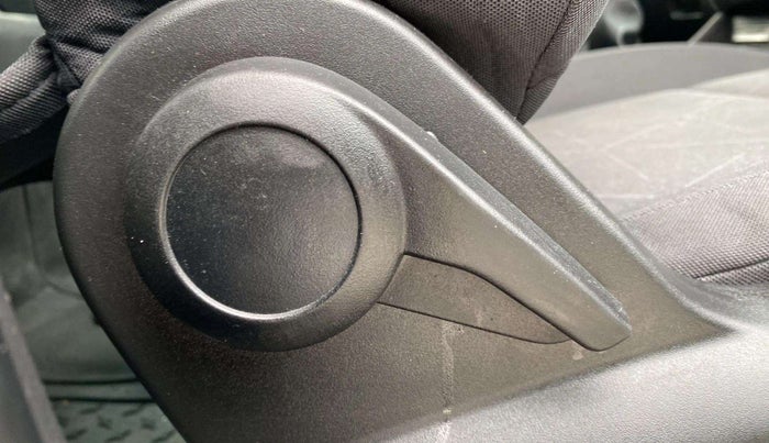 2022 Tata PUNCH ADVENTURE MT, Petrol, Manual, 49,310 km, Driver Side Adjustment Panel
