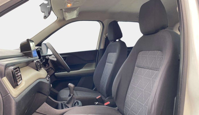 2022 Tata PUNCH ADVENTURE MT, Petrol, Manual, 49,310 km, Right Side Front Door Cabin