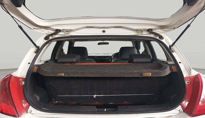 2012 Maruti Swift ZDI, Diesel, Manual, 78,615 km, Boot Inside