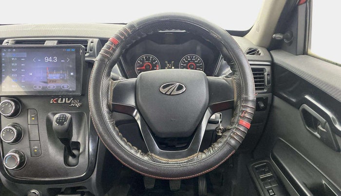 2018 Mahindra KUV 100 NXT K2 D 6S, Diesel, Manual, 38,661 km, Steering Wheel Close Up
