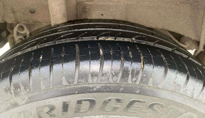 2018 Mahindra KUV 100 NXT K2 D 6S, Diesel, Manual, 38,661 km, Right Rear Tyre Tread
