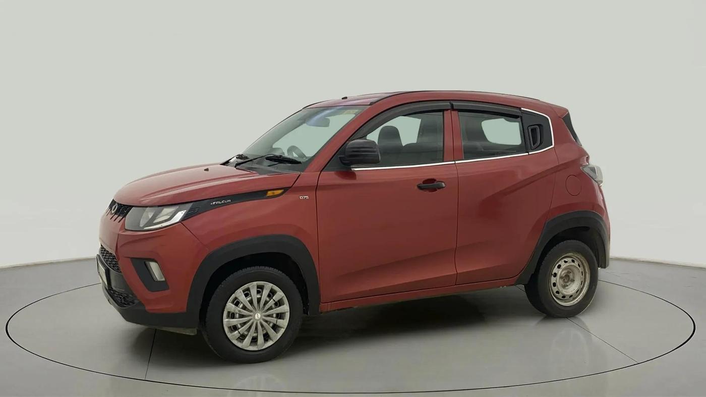 2018 Mahindra KUV 100 NXT K2 D 6S, Diesel, Manual, 38,661 km, Left Front Diagonal