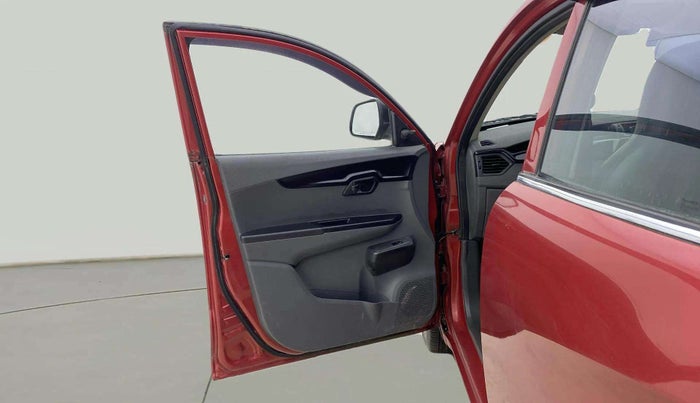 2018 Mahindra KUV 100 NXT K2 D 6S, Diesel, Manual, 38,661 km, LHS Front Door