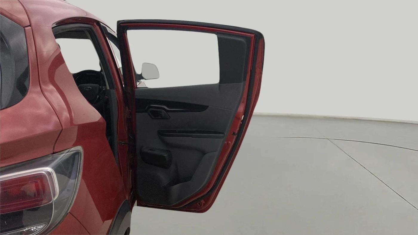 2018 Mahindra KUV 100 NXT K2 D 6S, Diesel, Manual, 38,661 km, RHS Rear Door