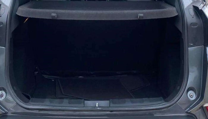 2020 Tata NEXON XZ PETROL, Petrol, Manual, 62,773 km, Boot Inside