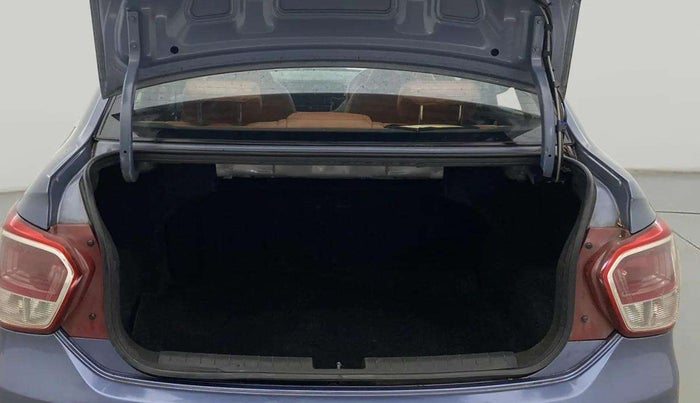2014 Hyundai Xcent S (O) 1.2, Petrol, Manual, 1,36,150 km, Boot Inside
