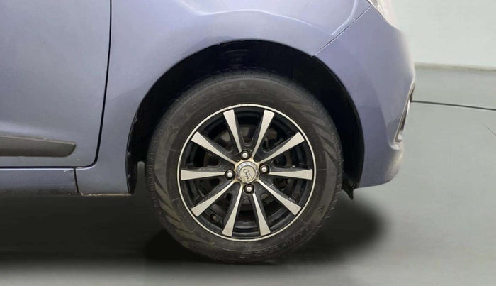 2014 Hyundai Xcent S (O) 1.2, Petrol, Manual, 1,36,150 km, Right Front Wheel