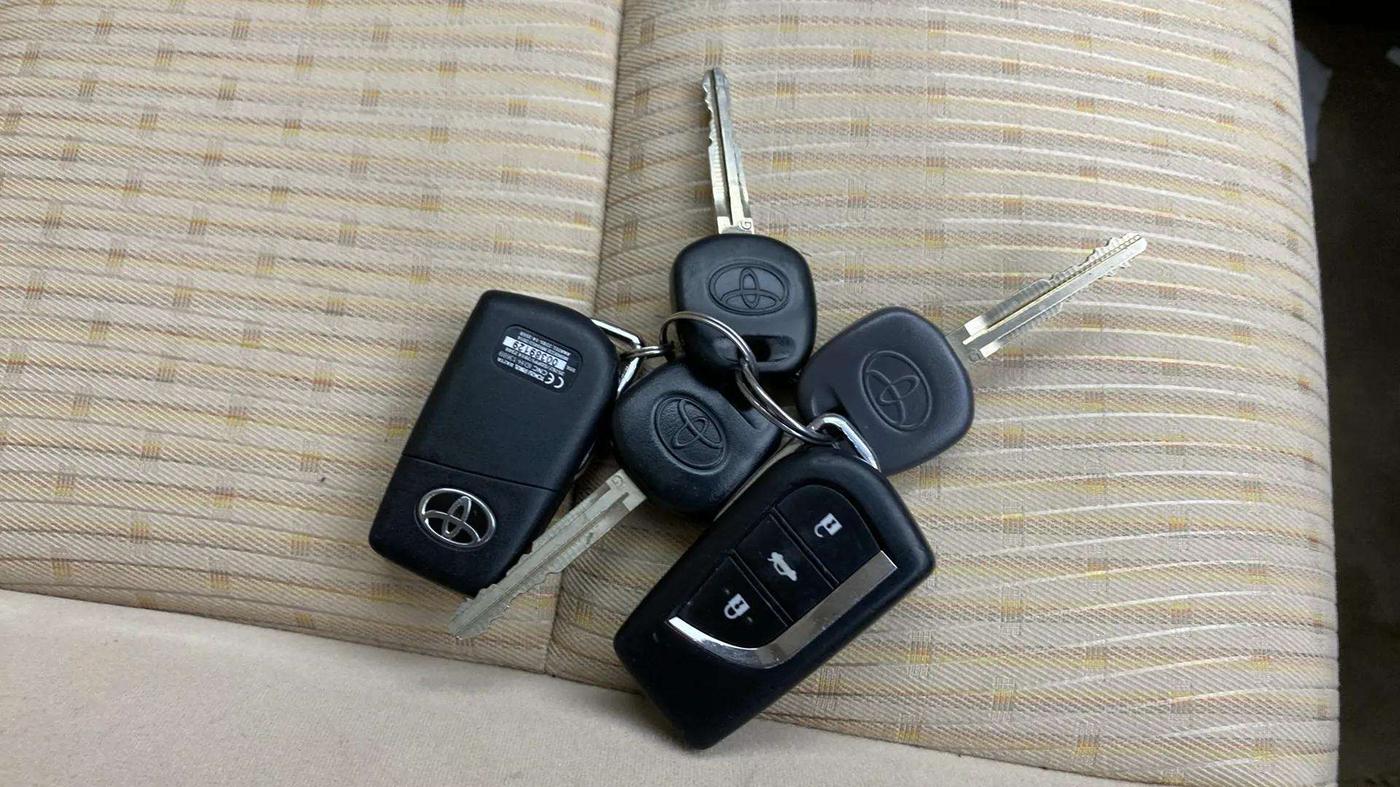 2018 Toyota YARIS J CVT, Petrol, Automatic, 80,397 km, Key Close Up
