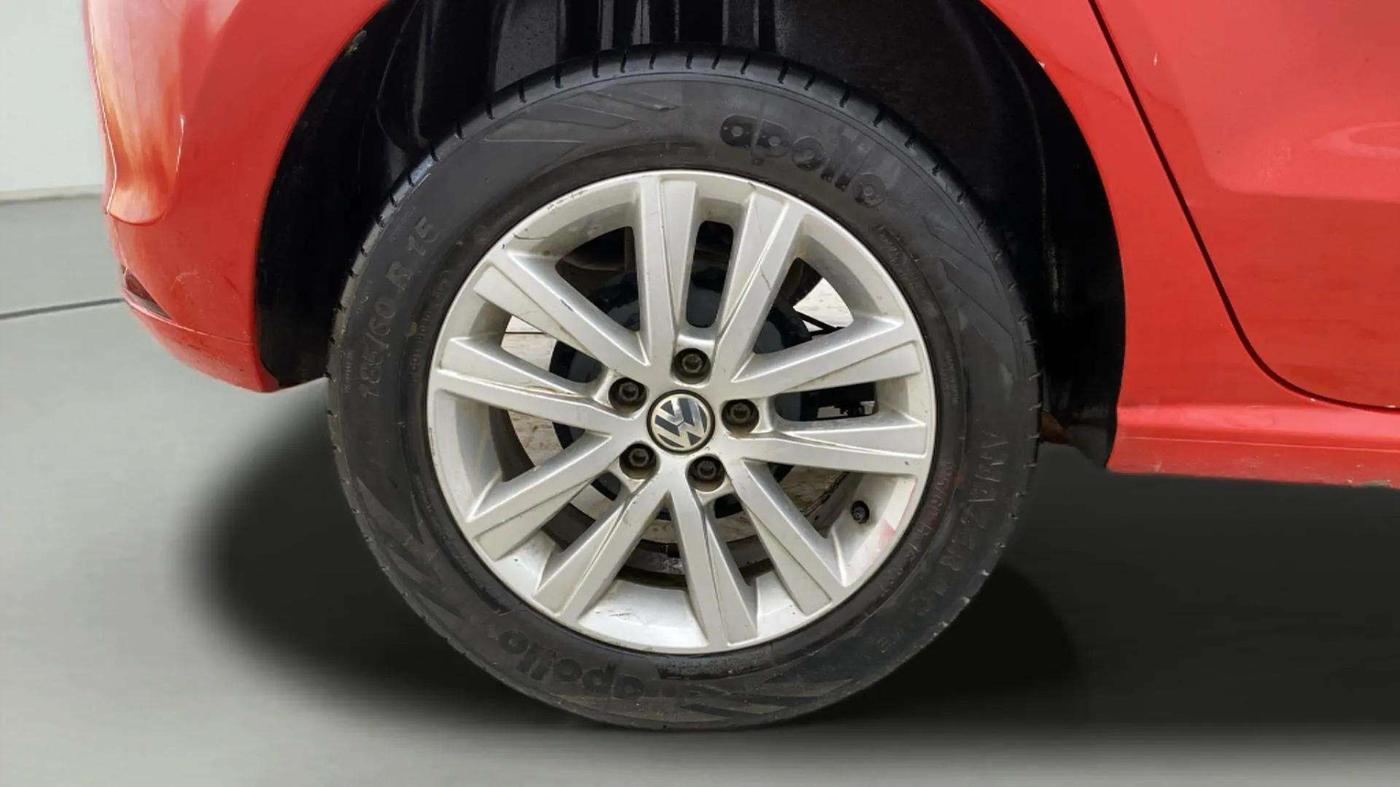 2015 Volkswagen Polo GT TSI AT, Petrol, Automatic, 55,578 km, Right Rear Wheel