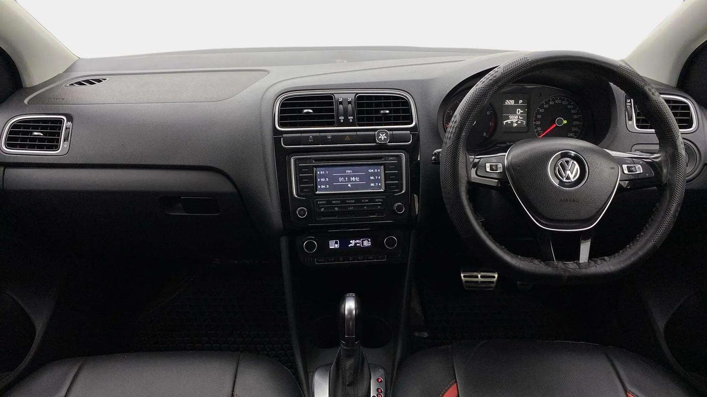 2015 Volkswagen Polo GT TSI AT, Petrol, Automatic, 55,578 km, Dashboard