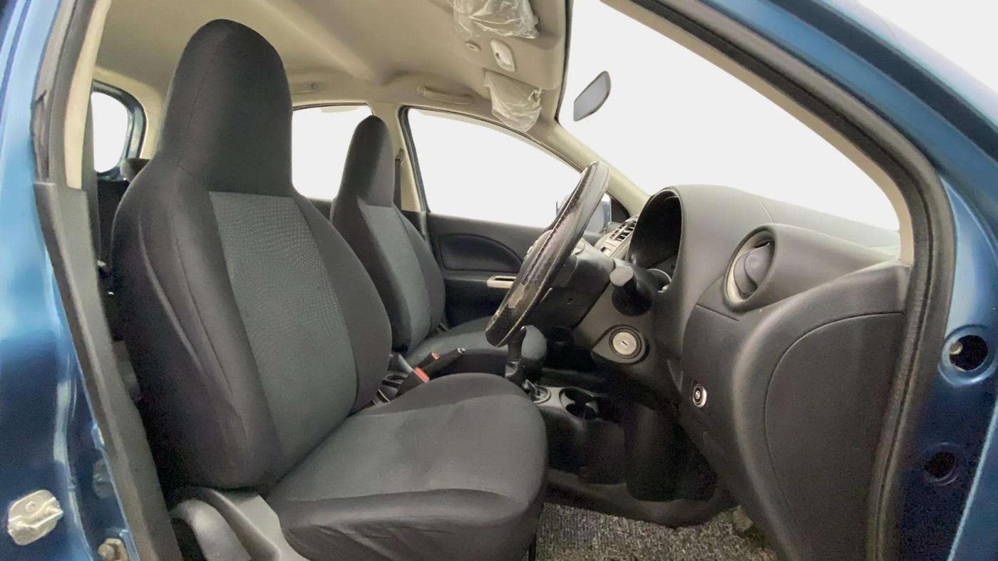 2018 Nissan Micra Active XL O, CNG, Manual, 1,34,732 km, Right Side Front Door Cabin