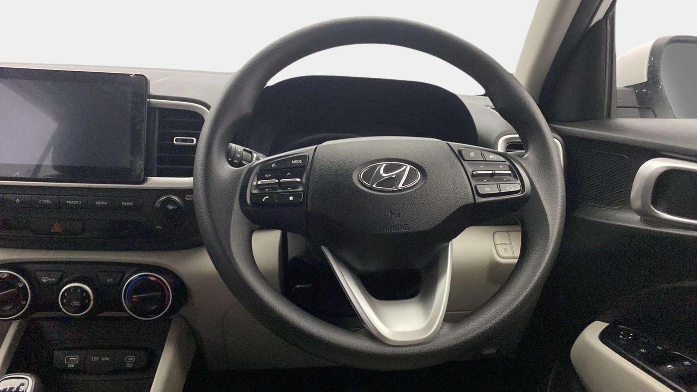 2022 Hyundai VENUE S (O) 1.0 TURBO IMT, Petrol, Manual, 33,378 km, Steering Wheel Close Up