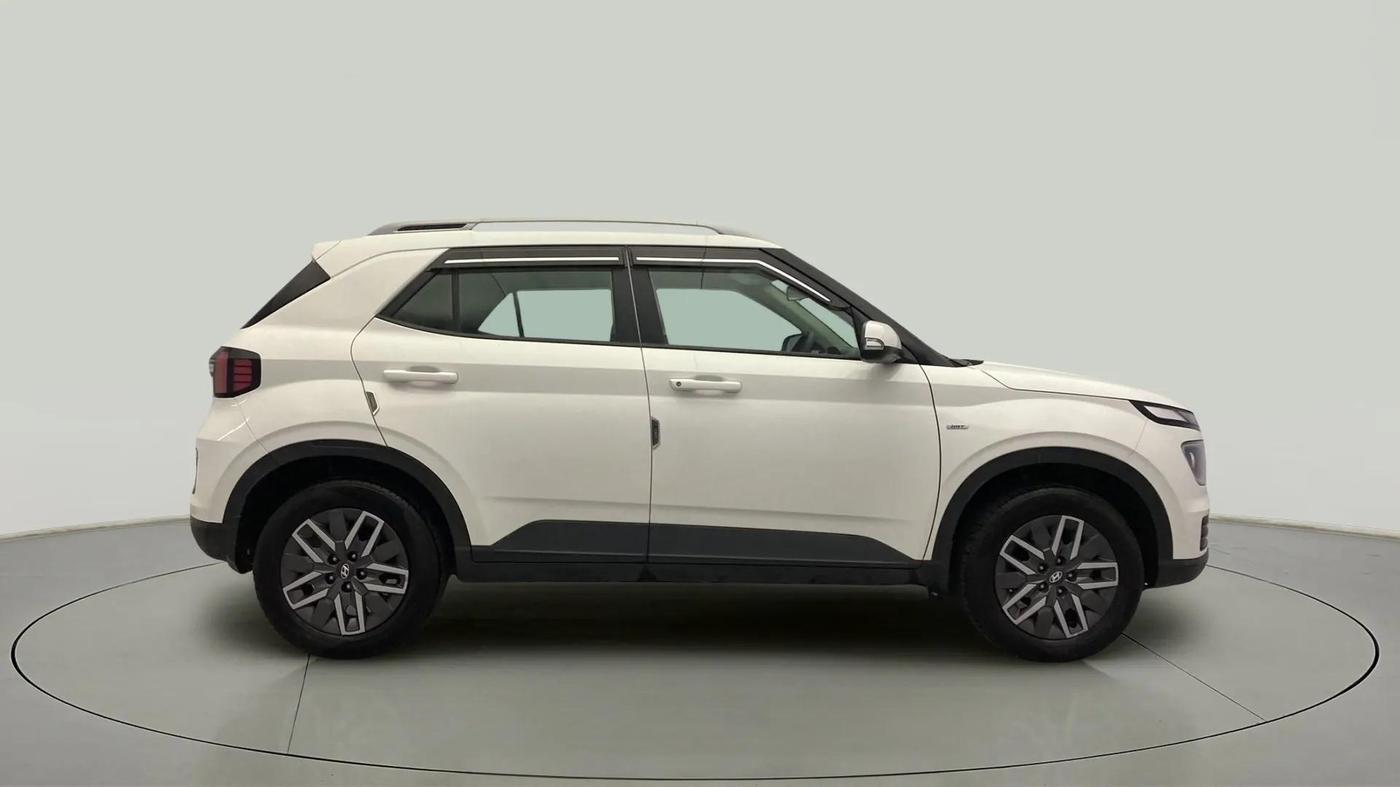 2022 Hyundai VENUE S (O) 1.0 TURBO IMT, Petrol, Manual, 33,378 km, Right Side View